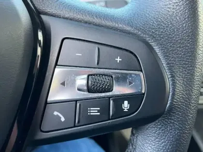 Photo 11 BMW Serie 1 Série 1 116dA 116ch Business Design DKG7