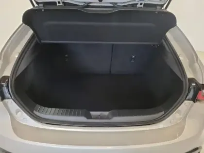 Photo 12 Mazda Mazda3 Gén. IV Ph1 Homura 5