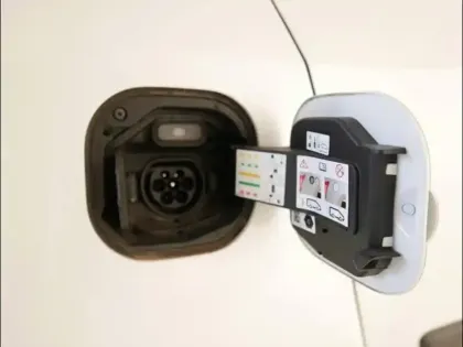 Photo 8 Renault Twingo  E-Tech Electric Zen R80 Achat Intégral - 21MY