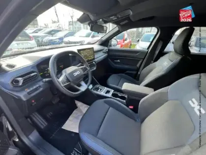 Photo 14 Dacia Duster  1.6 hybrid 140ch Journey