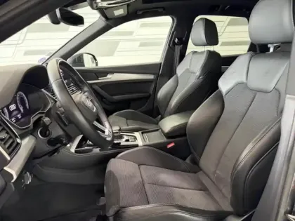 Photo 11 Audi Q5  55 TFSI e 367ch S line quattro S tronic 7