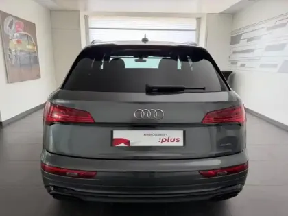 Photo 5 Audi Q5  55 TFSI e 367ch S line quattro S tronic 7