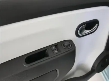 Photo 12 Renault Twingo  1.0 SCe 65ch Equilibre