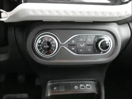 Photo 14 Renault Twingo  1.0 SCe 65ch Equilibre