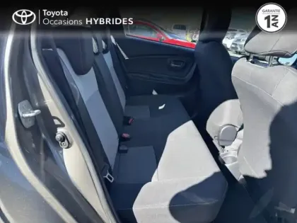 Photo 6 Toyota Yaris  100h Dynamic 5p