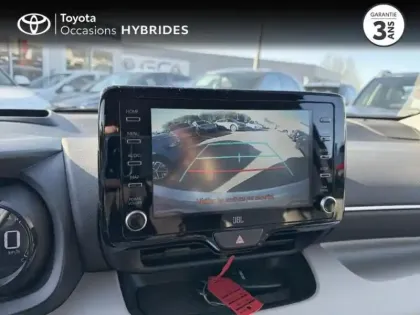 Photo 10 Toyota Yaris  116h Iconic 5p MY21