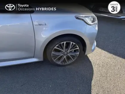 Photo 9 Toyota Yaris  116h Iconic 5p MY21