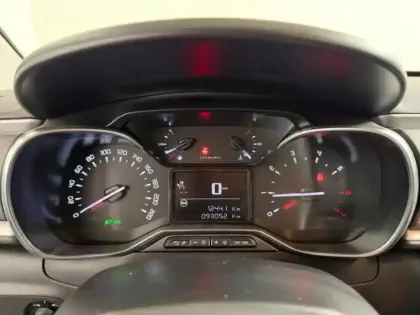 Photo 8 Citroën C3  1.2 83 Shine Carplay GPS CAmera