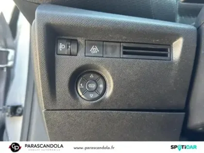 Photo 12 Citroën C4  PureTech 130ch S&S Shine EAT8