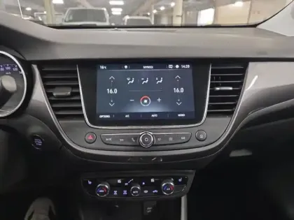 Photo 12 Opel Crossland  1.2 Turbo 130ch  Ultimate BVA