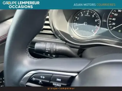 Photo 14 Mazda Mazda3 Mazda 3 2.0 e-SKYACTIV-G M-Hybrid 150ch Homura 2024