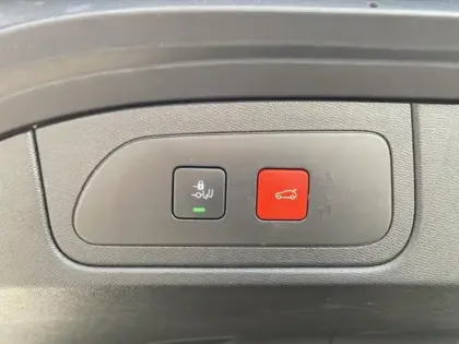 Photo 6 DS DS 7  Crossback E-TENSE 4x4 300ch Grand Chic