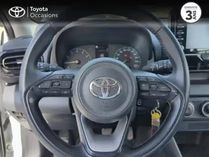 Photo 8 Toyota Yaris  120 VVT-i Dynamic 5p MY22