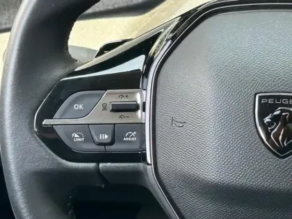 Photo 11 Peugeot 308 Gén. III Ph1 Allure Pack 5