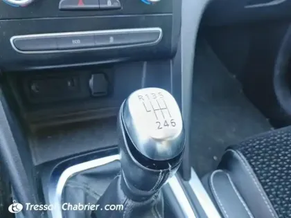 Photo 23 Renault Megane Mégane IV Berline Blue dCi 115 Intens