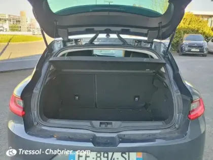 Photo 7 Renault Megane Mégane IV Berline Blue dCi 115 Intens