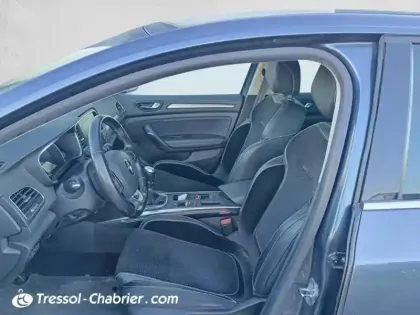 Photo 8 Renault Megane Mégane IV Berline Blue dCi 115 Intens