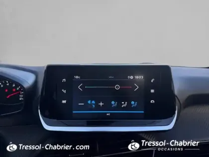 Photo 10 Peugeot 208 Gén. II Ph1 NG Style 5