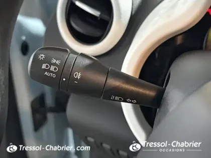 Photo 16 Renault Twingo Gén. III (C07) Ph2 NG Equilibre 5