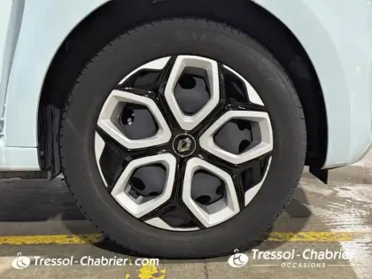 Photo 14 Renault Twingo Gén. III (C07) Ph2 NG Equilibre 5