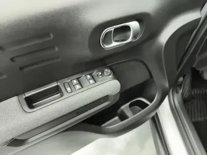 Photo 19 Citroën C3 Aircross Gén. I Ph2 Shine Pack 5