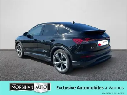 Photo 6 Audi Q4 40 204 CH 82 KWH