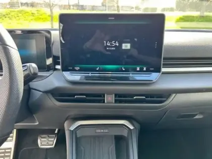 Photo 9 Volkswagen T-roc FL NOUVEAU NF 1.5 ETSI HYBRID 150CH D