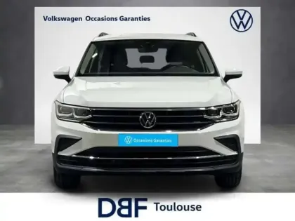 Photo 6 Volkswagen Tiguan 2.0 TDI 150ch BVM6 Active