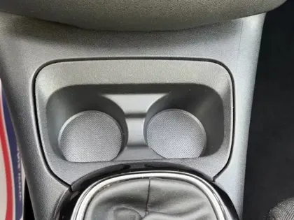 Photo 19 Citroën C4 1.5 BlueHDi 102 Shine Business