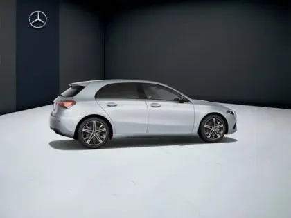 Photo 17 Mercedes Classe A 180 d Progressive Line