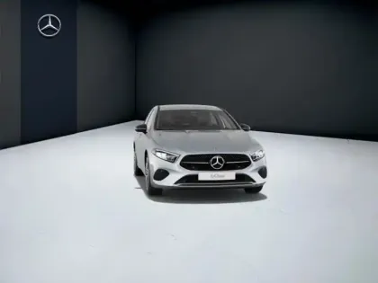 Photo 9 Mercedes Classe A 180 d Progressive Line