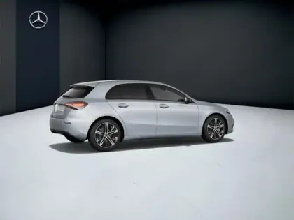 Photo 18 Mercedes Classe A 180 d Progressive Line