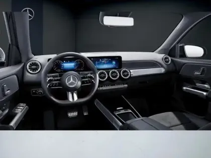 Photo 8 Mercedes GLB 200 d AMG Line