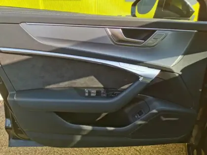 Photo 13 Audi A6 40 TDI S line 2.0 tdi 204 ch S