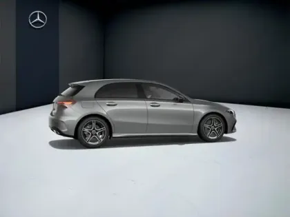 Photo 17 Mercedes Classe A 250 e Hybrid EQ AMG Line