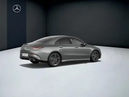 Photo 19 Mercedes CLA  250 e Hybrid EQ Coupé AMG 