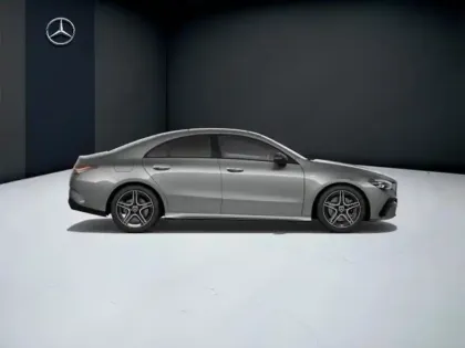 Photo 5 Mercedes CLA  250 e Hybrid EQ Coupé AMG 