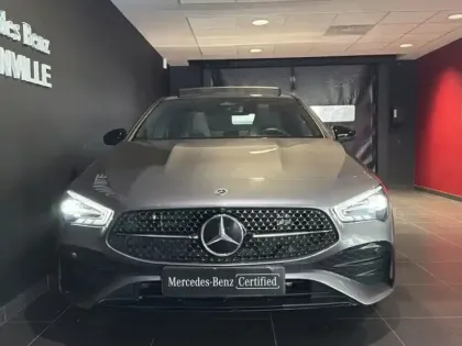 Photo 35 Mercedes CLA  250 e Hybrid EQ Coupé AMG 