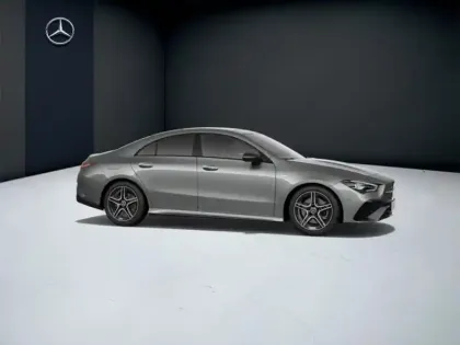 Photo 14 Mercedes CLA  250 e Hybrid EQ Coupé AMG 