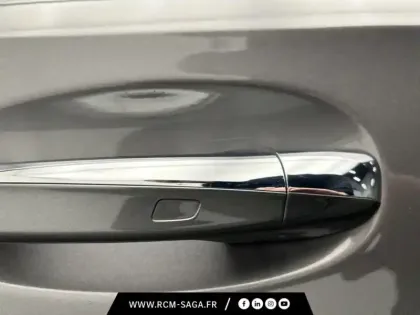 Photo 18 Mercedes Classe A 200 d AMG Line