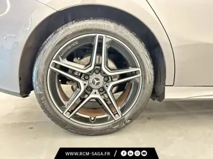 Photo 8 Mercedes Classe A 200 d AMG Line