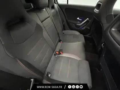 Photo 19 Mercedes Classe A 200 d AMG Line