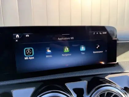 Photo 21 Mercedes Classe A 180 d AMG Line