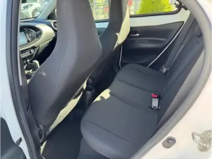 Photo 10 Toyota Aygo 1.0 VVT-i 72 Dynamic CVT