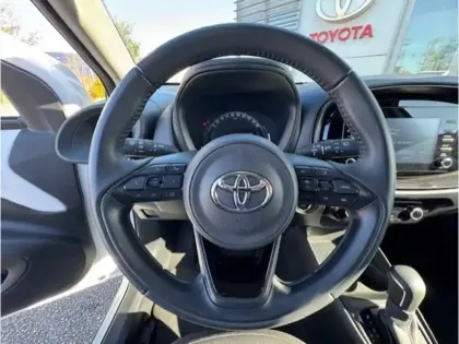 Photo 11 Toyota Aygo 1.0 VVT-i 72 Dynamic CVT