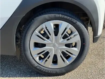 Photo 24 Toyota Aygo 1.0 VVT-i 72 Dynamic CVT