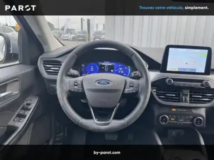 Photo 6 Ford Kuga 2.5 Duratec 190ch FHEV E85 Titanium BVA