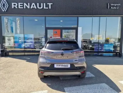 Photo 38 Renault Captur II esprit Alpine full hybrid E-Tech 160-25