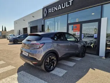 Photo 19 Renault Captur II esprit Alpine full hybrid E-Tech 160-25