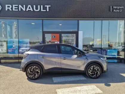 Photo 18 Renault Captur II esprit Alpine full hybrid E-Tech 160-25